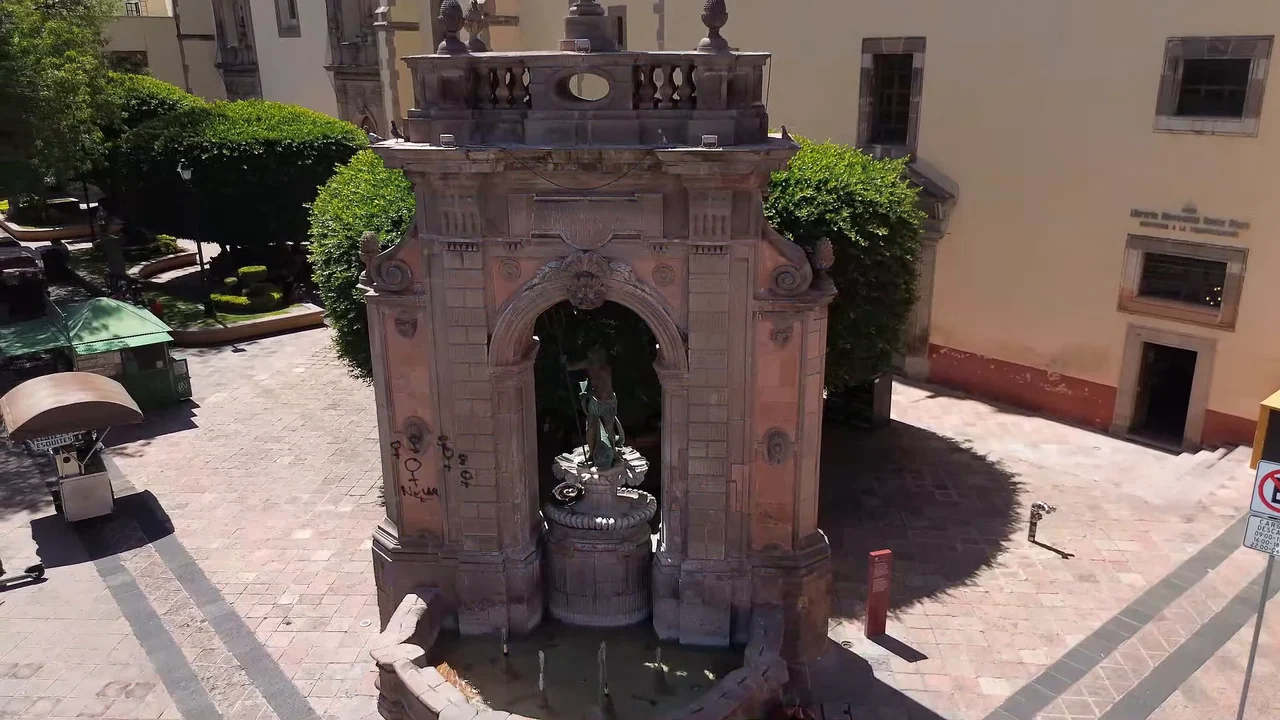 Querétaro desde el aire, portada de Viva Querétaro